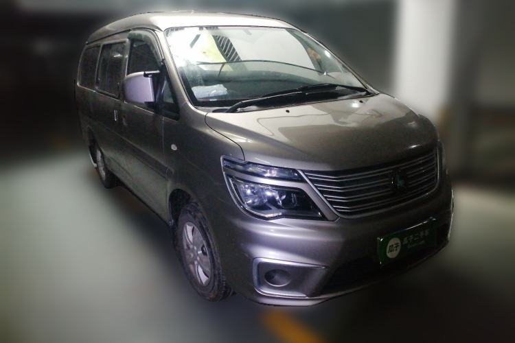 Used FORTHING Lingzhi 2021 M5L 2.0L Utility Model Front Right 45 Deg