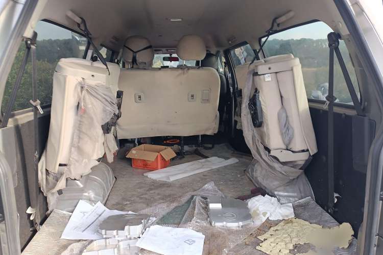 Used FORTHING Lingzhi 2021 M5L 2.0L Utility Model Left Rear Seat
