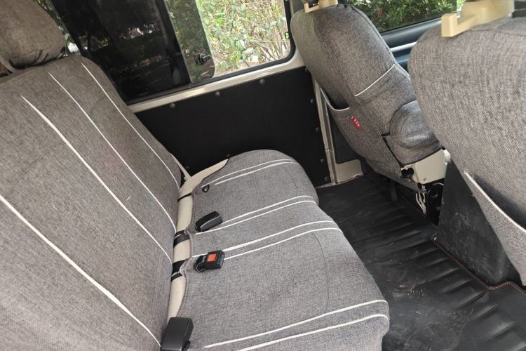 Used FORTHING Lingzhi 2021 M5L 2.0L Utility Model Left Rear Seat