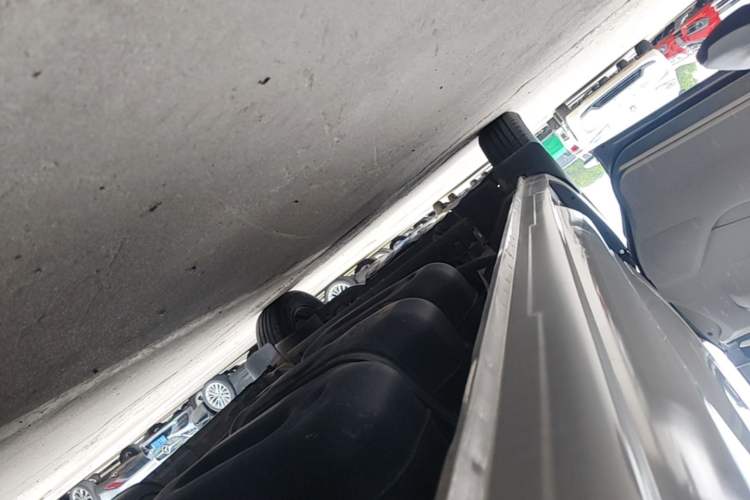 Used FORTHING Lingzhi 2021 M5L 2.0L Utility Model Left Side Sill