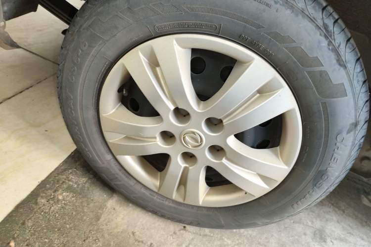 Used FORTHING Lingzhi 2021 M5L 2.0L Utility Model Exterior 8