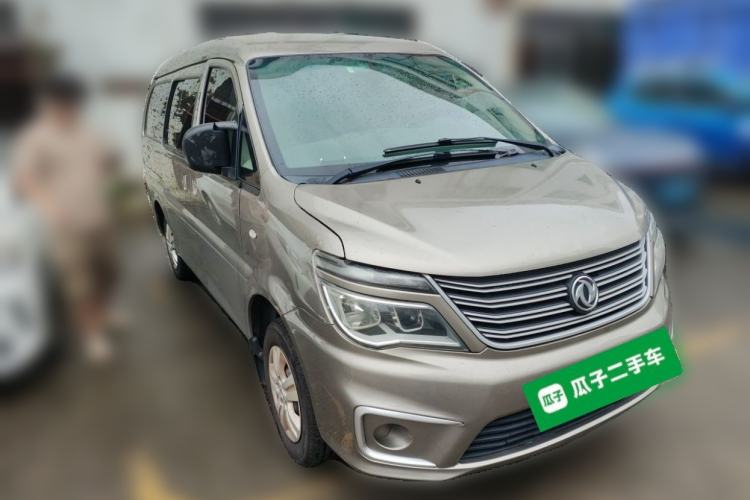 Used FORTHING Lingzhi 2021 M5L 2.0L Utility Model Front Right 45 Deg