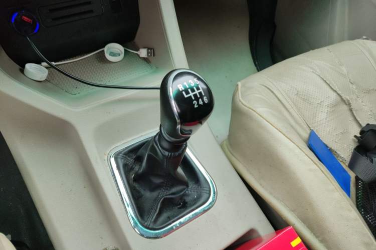 Used FORTHING Lingzhi 2021 M5L 2.0L Utility Model Gear Lever