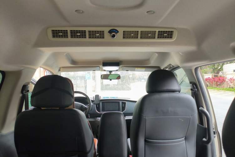 Used FORTHING Lingzhi 2021 M5L 2.0L Utility Model Headliner