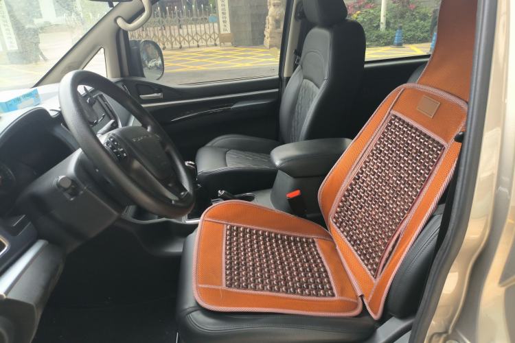 Used FORTHING Lingzhi 2021 M5L 2.0L Utility Model Left Front Seat