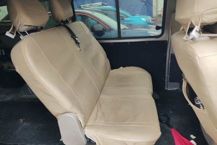 Used FORTHING Lingzhi 2021 M5L 2.0L Utility Model Left Rear Seat