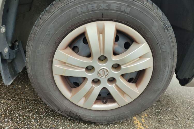 Used FORTHING Lingzhi 2021 M5L 2.0L Utility Model Right Front Wheel Hub