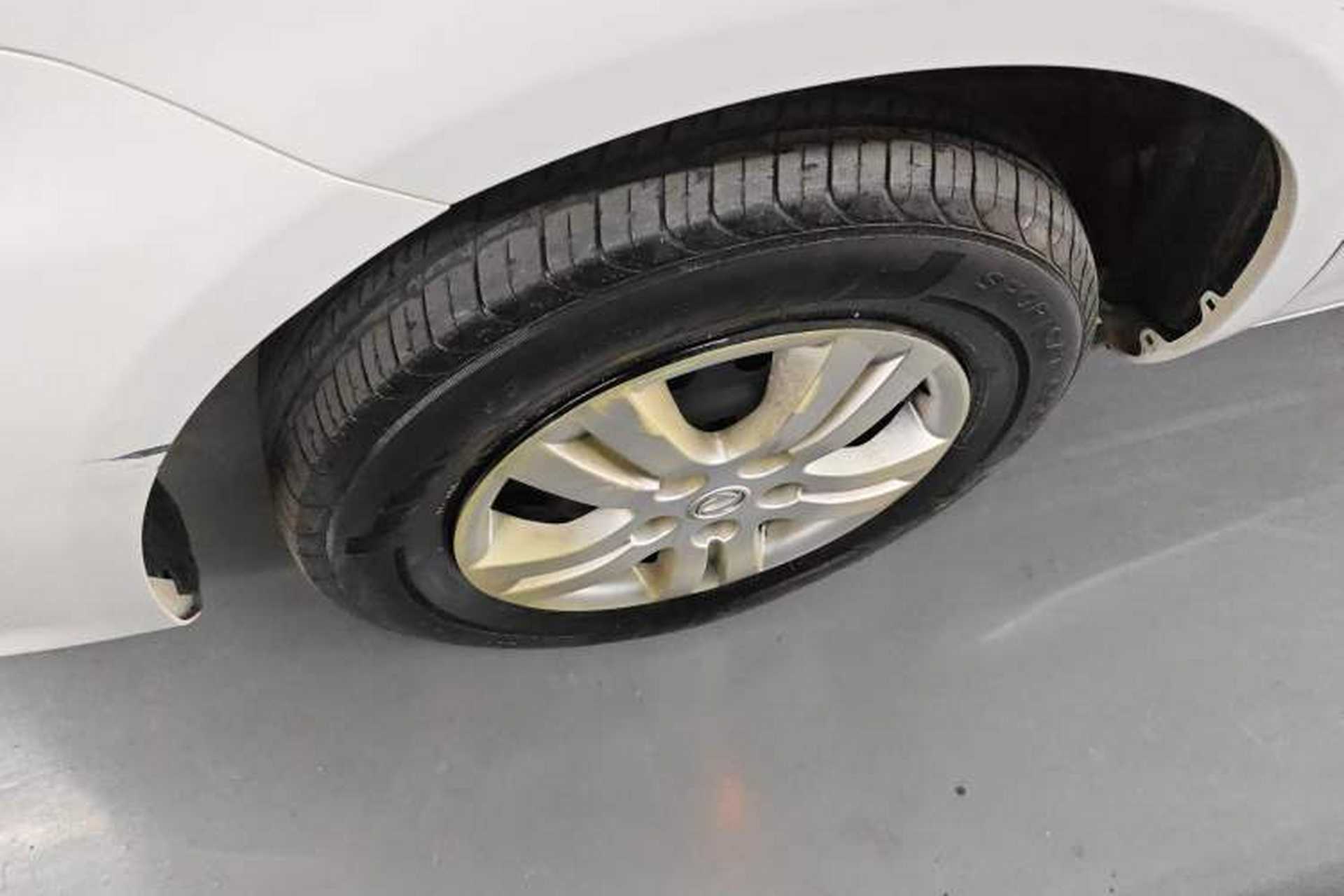 Used FORTHING Lingzhi 2021 M5L 2.0L Utility Model Exterior 7