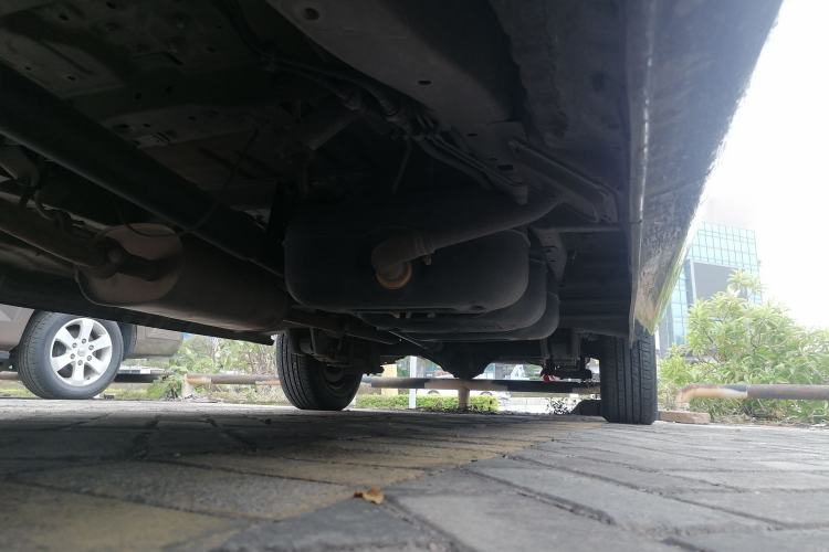 Used FORTHING Lingzhi 2022 M5 1.6L Practical 7-Seater Chassis Front Left