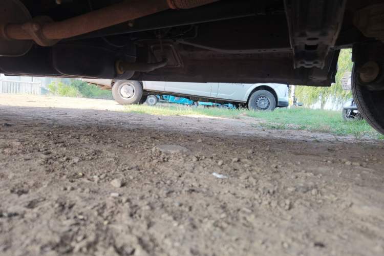 Used FORTHING Lingzhi 2022 M5 1.6L Practical 7-Seater Chassis Front Right