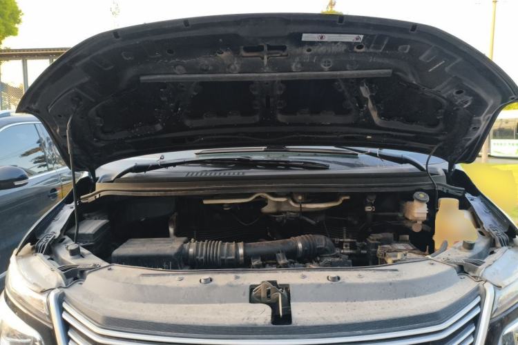 Used FORTHING Lingzhi 2022 M5 1.6L Practical 7-Seater Engine Bay