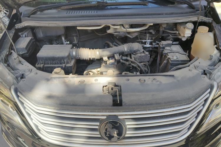 Used FORTHING Lingzhi 2022 M5L 1.6L Utility Model 7 Seats Engine Bay