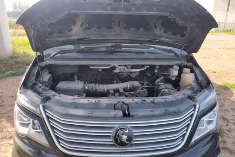 Used FORTHING Lingzhi 2022 M5 1.6L Practical 7-Seater Engine Bay