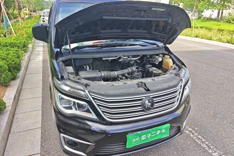 Used FORTHING Lingzhi 2022 M5 1.6L Practical Model 5 Seats Engine Bay Right