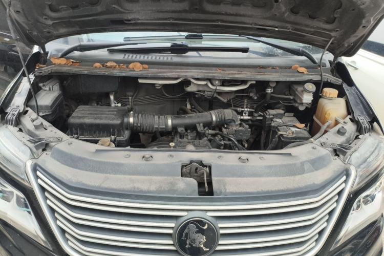 Used FORTHING Lingzhi 2022 M5L 1.6L Utility Model 7 Seats Engine Bay