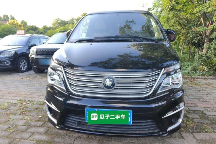 Used FORTHING Lingzhi 2022 M5L 1.6L Utility Model 7 Seats Exterior 1