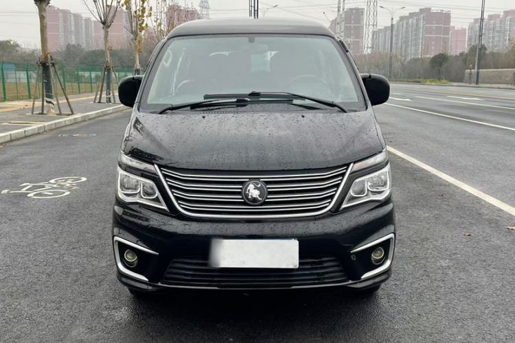 Used FORTHING Lingzhi 2022 M5 1.6L Practical 7-Seater Exterior 1
