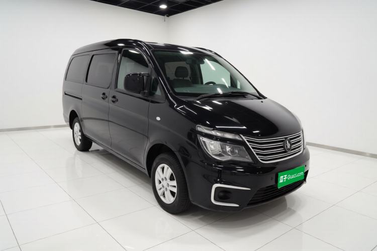 Used FORTHING Lingzhi 2022 M5L 1.6L Utility Model 7 Seats Exterior 2