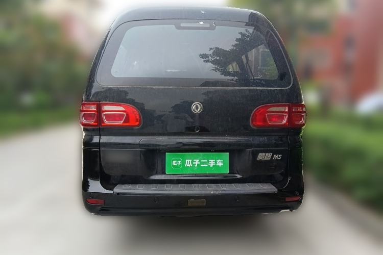 Used FORTHING Lingzhi 2022 M5L 1.6L Utility Model 7 Seats Exterior 4