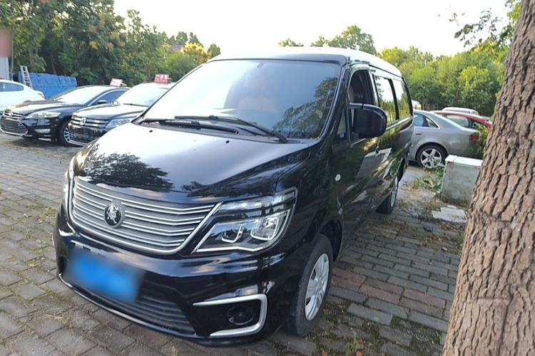Used FORTHING Lingzhi 2022 M5L 1.6L Utility Model 7 Seats Exterior 5