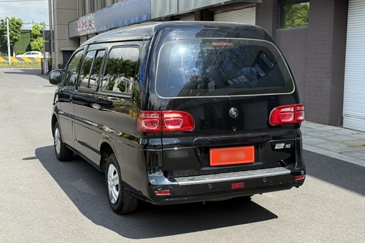 Used FORTHING Lingzhi 2022 M5L 1.6L Utility Model 7 Seats Exterior 6