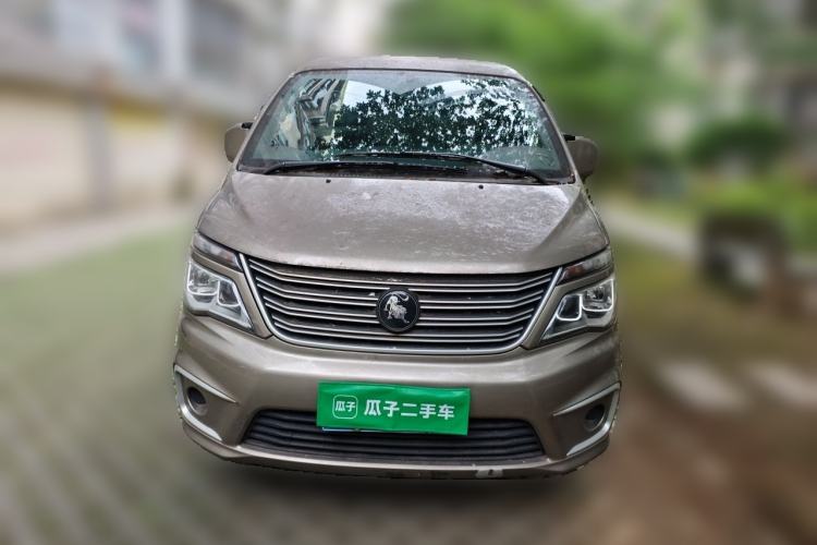 Used FORTHING Lingzhi 2022 M5L 1.6L Utility Model 7 Seats Front