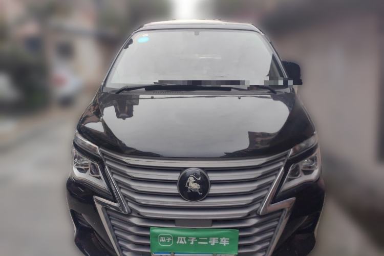 Used FORTHING Lingzhi 2022 M5L 1.6L Utility Model 7 Seats Front