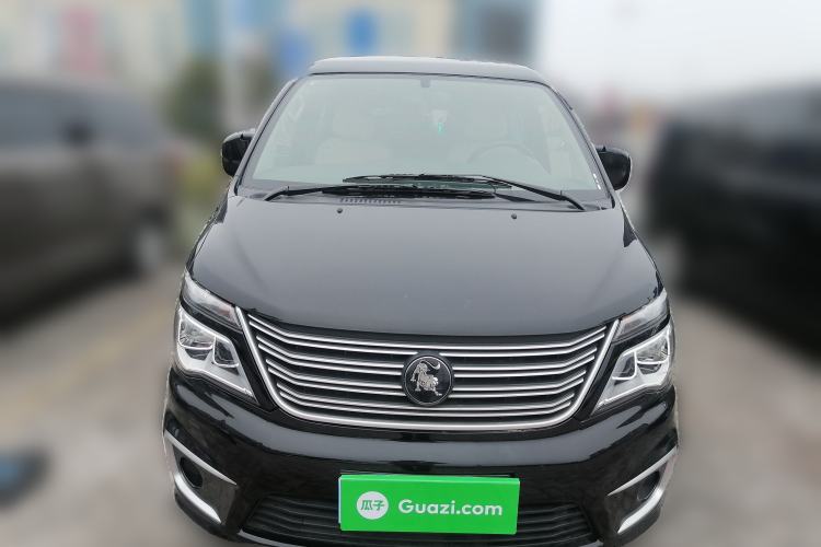 Used FORTHING Lingzhi 2022 M5 1.6L Practical 7-Seater Front