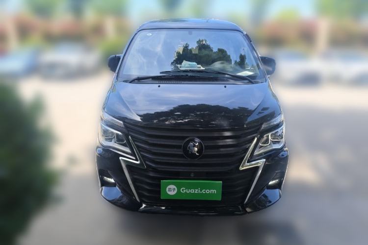Used FORTHING Lingzhi 2022 Entry-Level M5L 1.6L Comfort Version 7 Seats Front