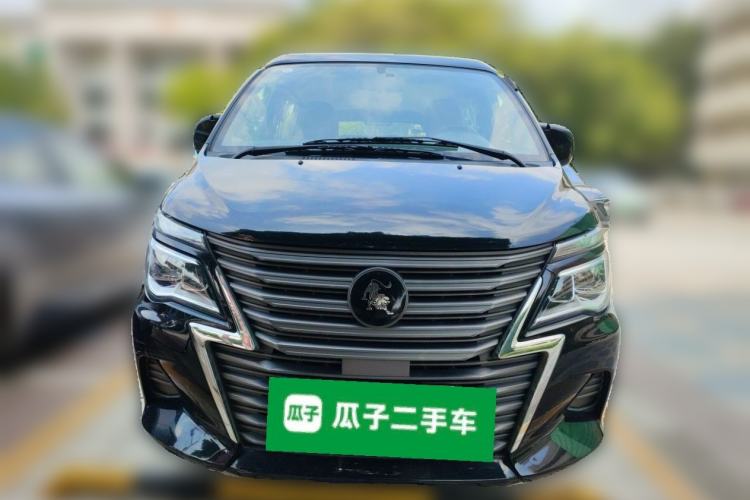 Used FORTHING Lingzhi 2022 Striving Version M5L 1.6L Base Model 7 Seats Front