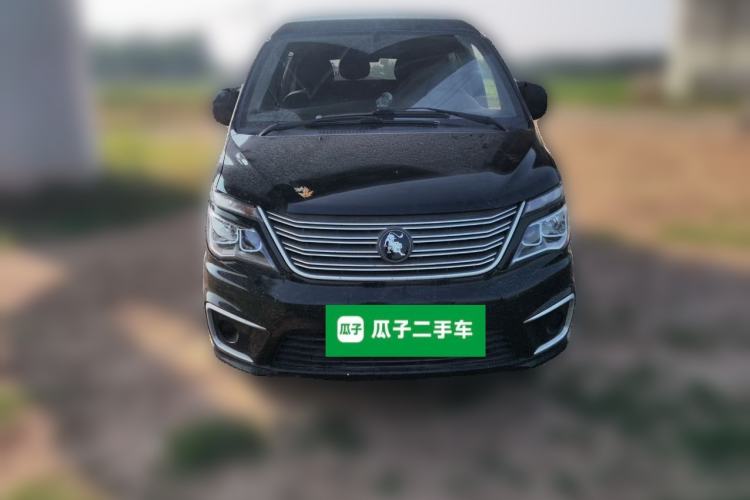 Used FORTHING Lingzhi 2022 M5 1.6L Practical 7-Seater Front