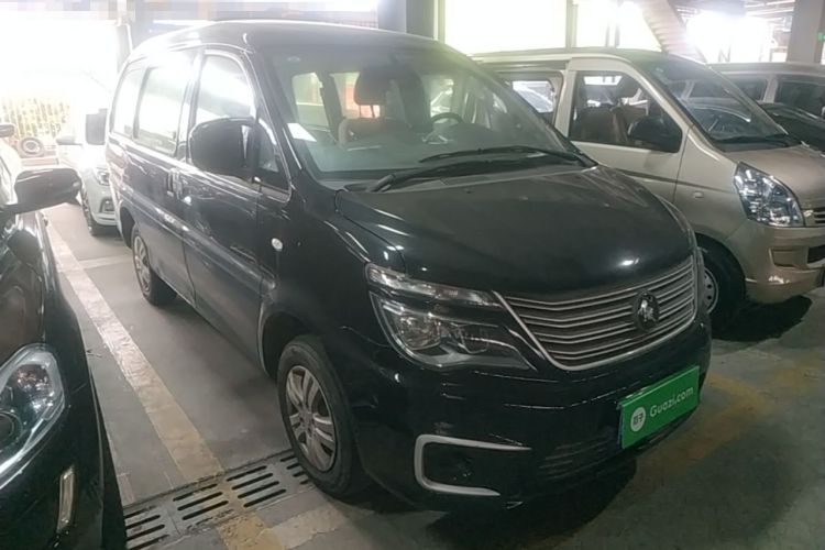 Used FORTHING Lingzhi 2022 M5 1.6L Practical Model 5 Seats Front Right 45 Deg