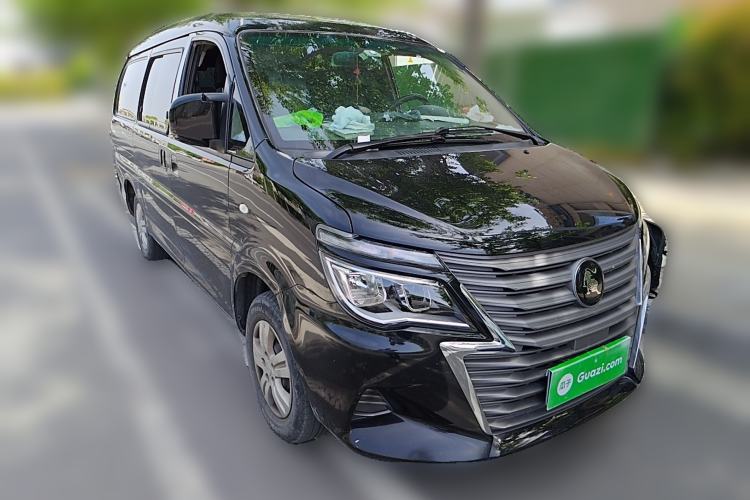 Used FORTHING Lingzhi 2022 Entry-Level M5L 1.6L Comfort Version 7 Seats Front Right 45 Deg