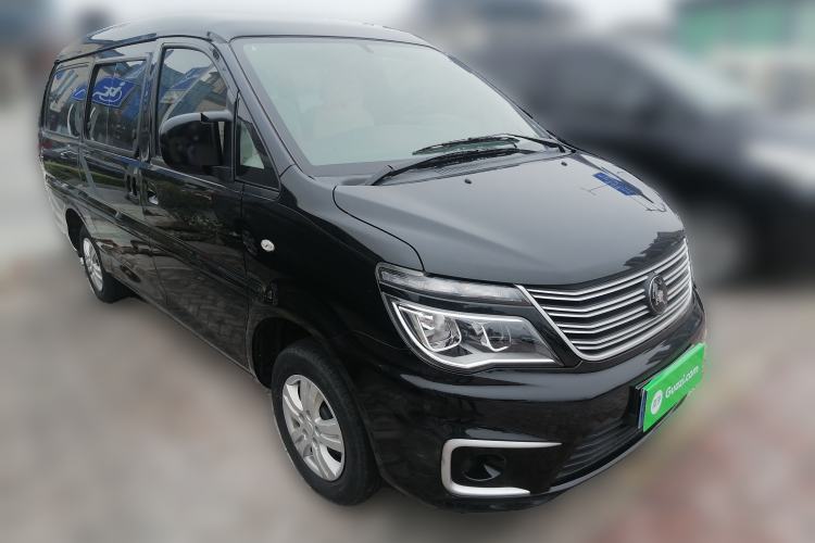 Used FORTHING Lingzhi 2022 M5 1.6L Practical 7-Seater Front Right 45 Deg