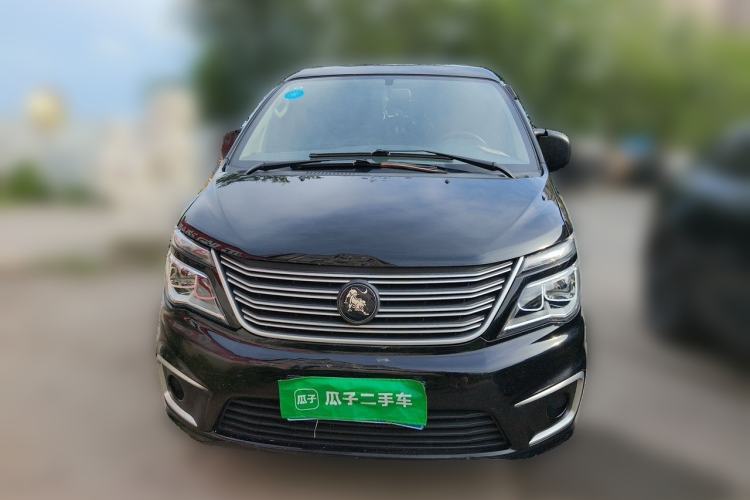 Used FORTHING Lingzhi 2022 M5 1.6L Practical Model 5 Seats Front