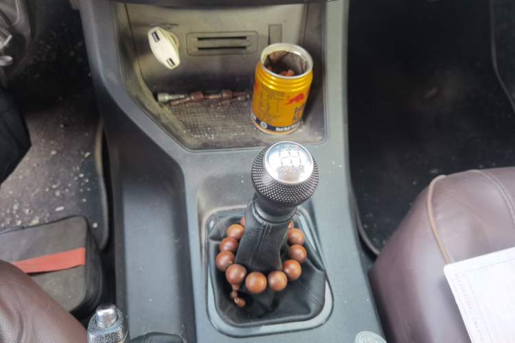 Used FORTHING Lingzhi 2022 M5 1.6L Practical 7-Seater Gear Lever