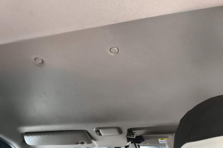 Used FORTHING Lingzhi 2022 M5 1.6L Practical 7-Seater Headliner