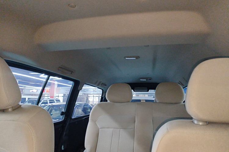 Used FORTHING Lingzhi 2022 M5L 1.6L Utility Model 7 Seats Headliner