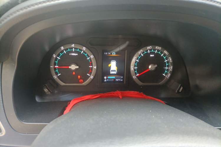 Used FORTHING Lingzhi 2022 Striving Version M5L 2.0L Luxury 7-Seater Instrument Cluster