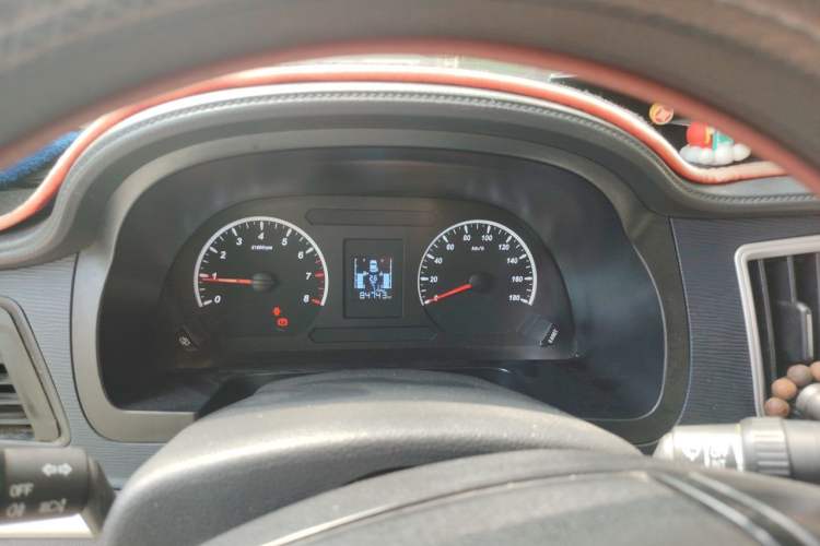 Used FORTHING Lingzhi 2022 M5L 1.6L Utility Model 7 Seats Instrument Cluster