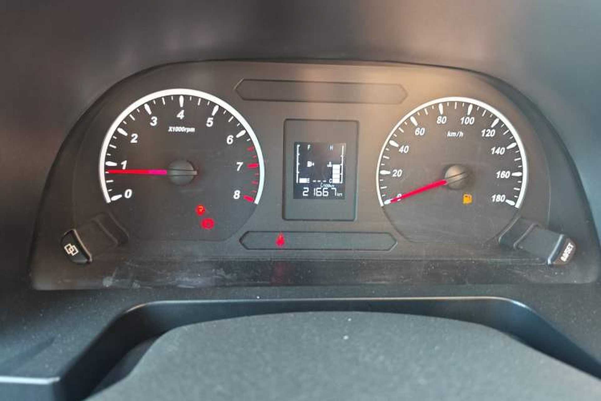 Used FORTHING Lingzhi 2022 V3 1.6L Base Model 2 Seats Instrument Cluster