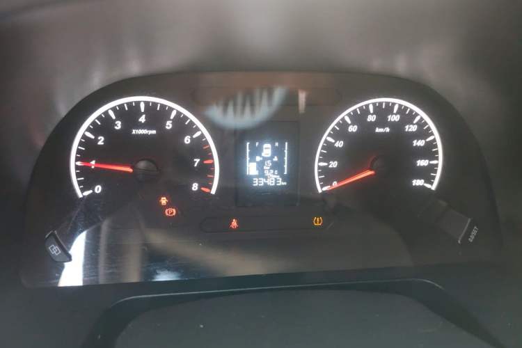 Used FORTHING Lingzhi 2022 M5L 2.0L Utility Model 7 Seats Instrument Cluster