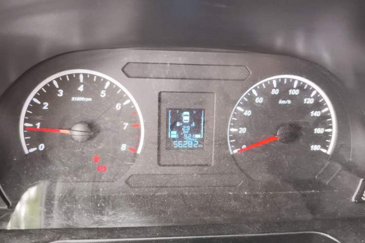 Used FORTHING Lingzhi 2022 M5L 1.6L Utility Model 7 Seats Instrument Cluster