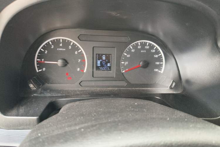 Used FORTHING Lingzhi 2022 M5 1.6L Practical 7-Seater Instrument Cluster