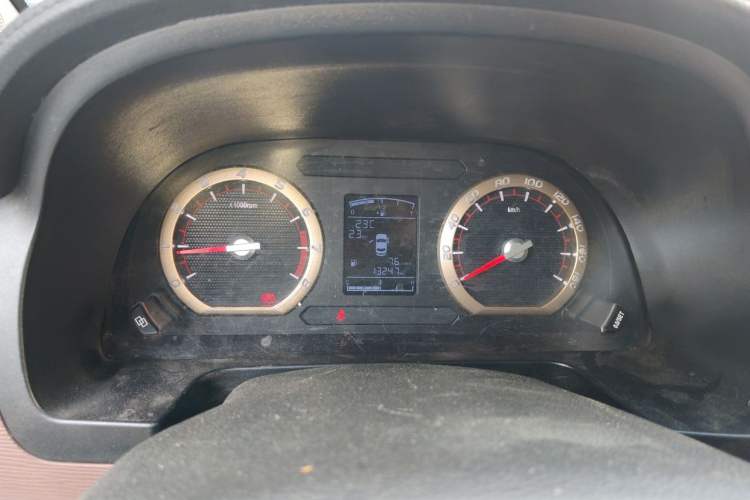 Used FORTHING Lingzhi 2022 Striving Version M5L 1.6L Base Model 7 Seats Instrument Cluster