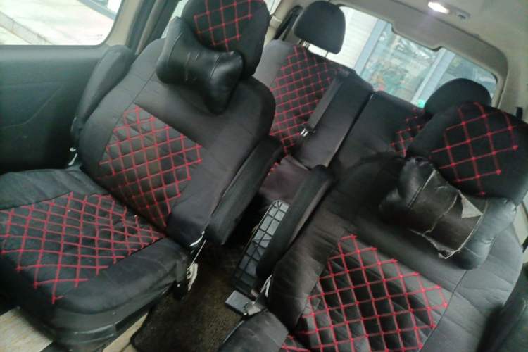 Used FORTHING Lingzhi 2022 Striving Version M5L 2.0L Luxury 7-Seater Left Rear Seat