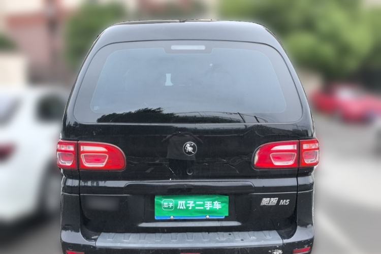 Used FORTHING Lingzhi 2022 M5L 2.0L Utility Model 7 Seats Rear