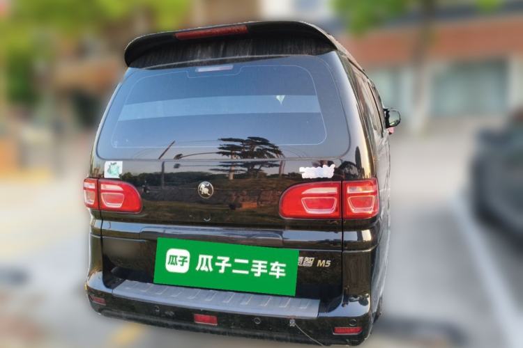 Used FORTHING Lingzhi 2022 M5 1.6L Practical 7-Seater Rear