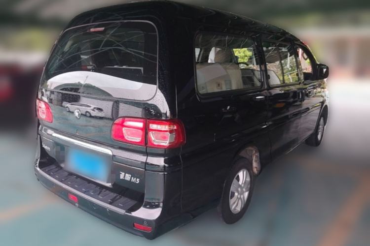 Used FORTHING Lingzhi 2022 Striving Version M5L 1.6L Base Model 7 Seats Rear Right 45 Deg