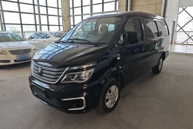 FORTHING Lingzhi 2022 M5L 2.0L Utility Model 7 Seats с пробегом